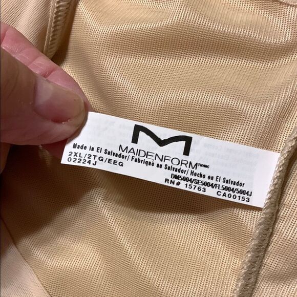 Maidenform Cream Shapewear Intimates Classic Design. NWT - Picture 4 of 7